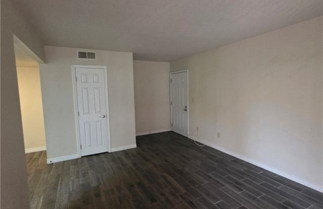 5405 Indian River Drive Gallery 4