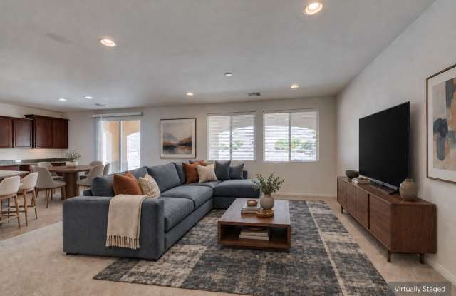 Gated Summerlin West Home with 5 Bedrooms, Den, Loft & Primary Suite Downstairs Gallery 4