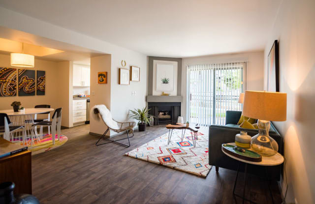 Country Lake Apartments photos photos