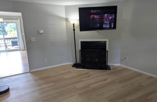 160 Winterwood Drive Gallery 2