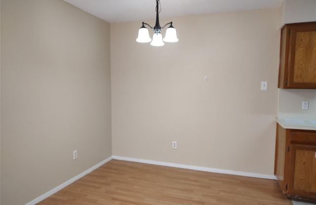 723 Bluebonnet Drive Gallery 4