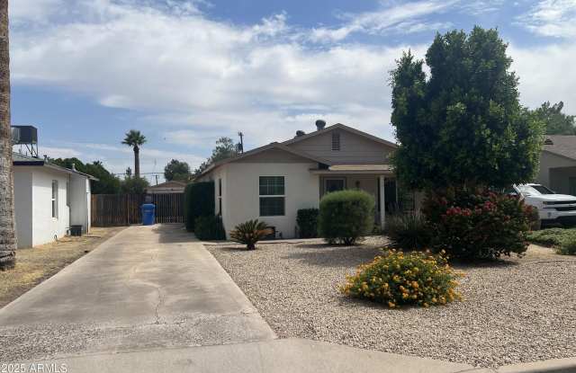 1419 E EARLL Drive photos photos