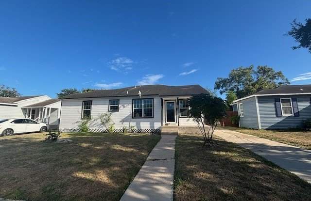 1053 Chamberlain Street photos photos