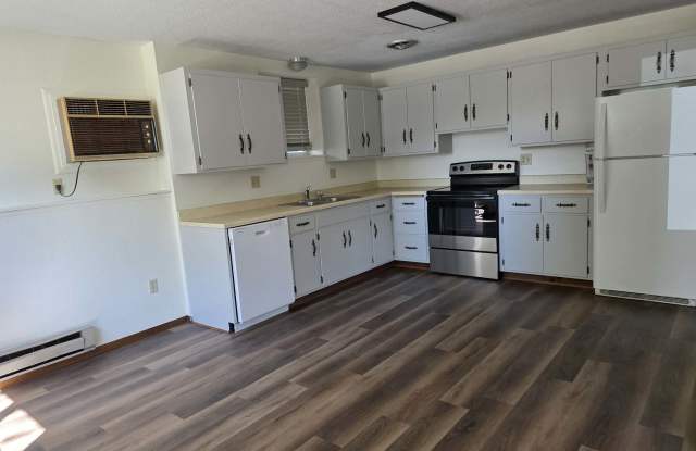 317 3rd Avenue Southeast - 2 Gallery 2