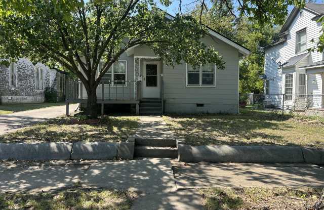 306 N Connor Avenue photos photos