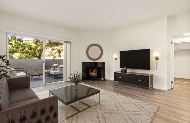 Cahuenga Heights Gallery 1
