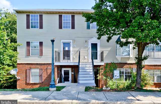 4472 BLUE HERON WAY Gallery 2