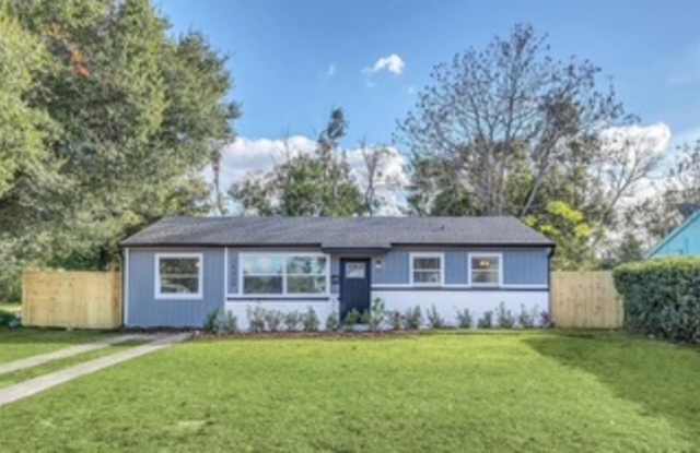 10420 Groton Street photos photos