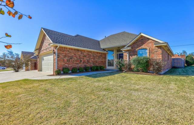 917 Barn hill Way. Mustang OK!! photos photos