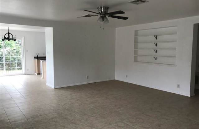 105 Capistrano Drive Gallery 4