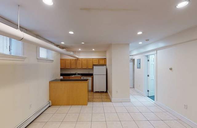 Large 1 Bed 1 Bath in Allston Gallery 3