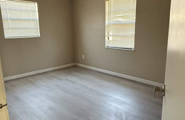 40211 Proud Mockingbird Rd photos photos