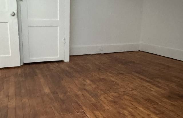 239 Ashland Ave photos photos