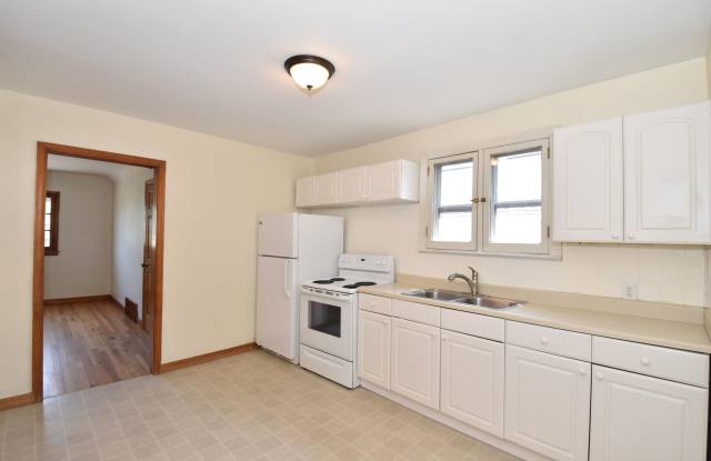 1427 South 86th Street photos photos