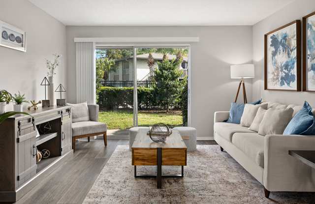 St Johns Pointe Gallery 2