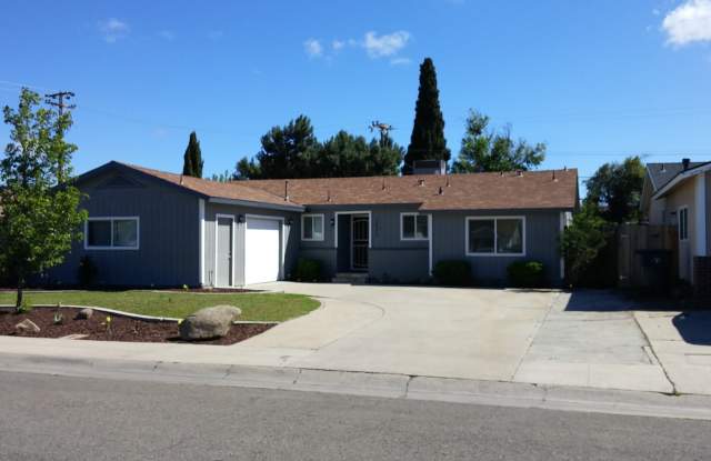 Lots of recent upgrades in this Clovis home near Tarpey Village, Clovis Schools photos photos