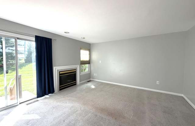 45 PALMER Drive Gallery 3