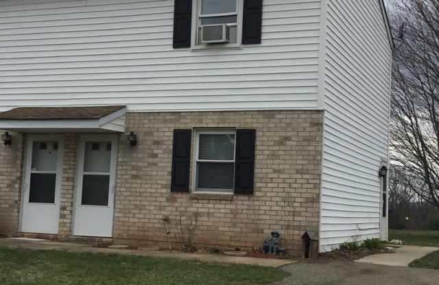 1497 EQUESTRIAN DR. DOVER, PA 17315 photos photos
