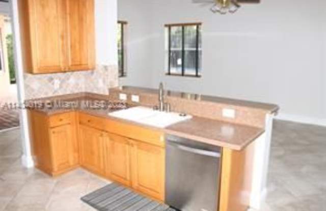 1342 Crossbill Ct Gallery 3