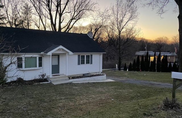 56 Hickory Drive - 56 Hickory Drive, Lancaster County, PA 17602