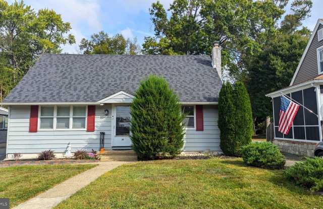 18 STEINWAY Avenue photos photos