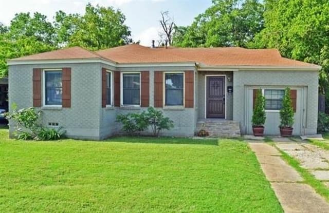 2704 W Biddison Street - 2704 Biddison Street, Fort Worth, TX 76109