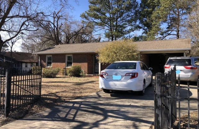 4903 Rosehill Rd - 4903 Rosehill Road, Fayetteville, NC 28311