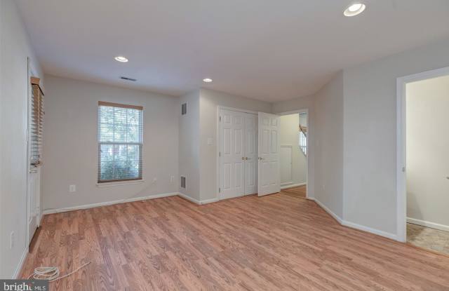 6948 BANCHORY COURT Gallery 4