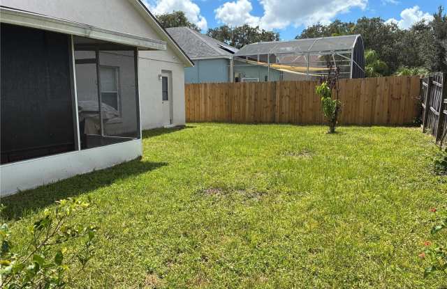 2904 CANOE Circle Gallery 2