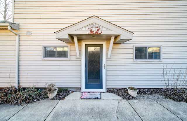 504 Olcott Lake Dr photos photos