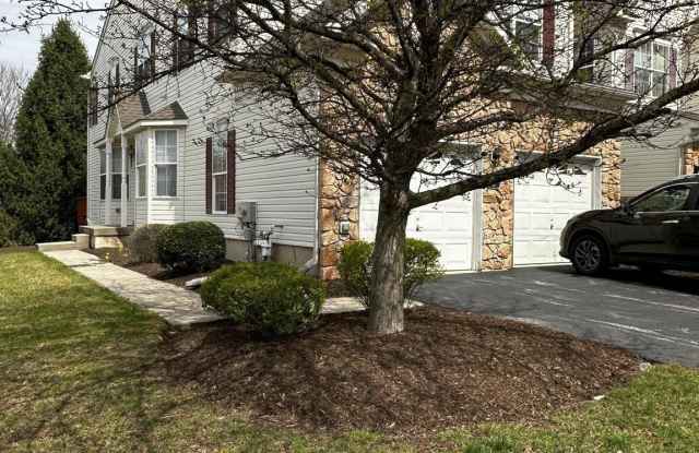 147 FRINGETREE DRIVE - 147 Fringetree Drive, Chester County, PA 19380