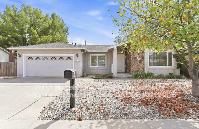 4924 Olive Oak Way Gallery 1