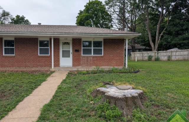420 Holiday Drive - 420 Holiday Drive, Belton, MO 64012