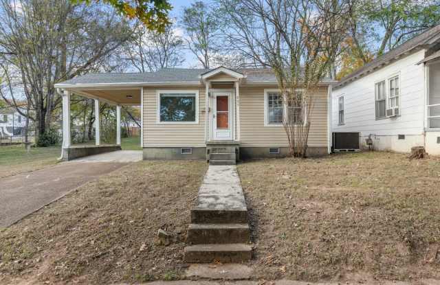 Gorgeous 3bed/2ba minutes from UNA photos photos