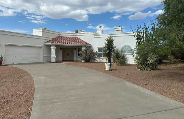 Spacious Las Cruces Home with Comfortable Living & Great Location Gallery 3