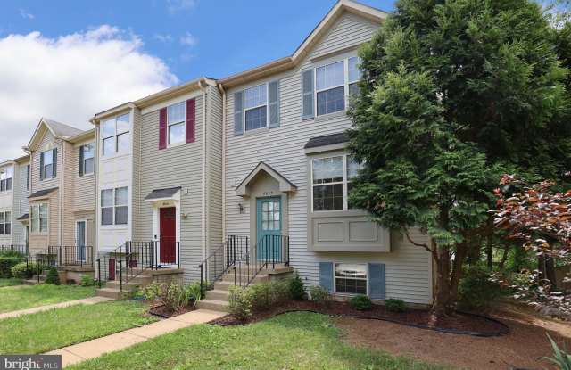 8643 CENTERTON LANE Gallery 2