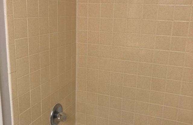 Coventry Court West Apartments photos photos