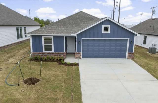 730 W 54th St - 730 West 54th Street, Sand Springs, OK 74063
