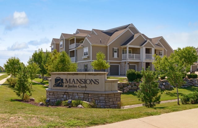 Mansions at Jordan Creek Gallery 2