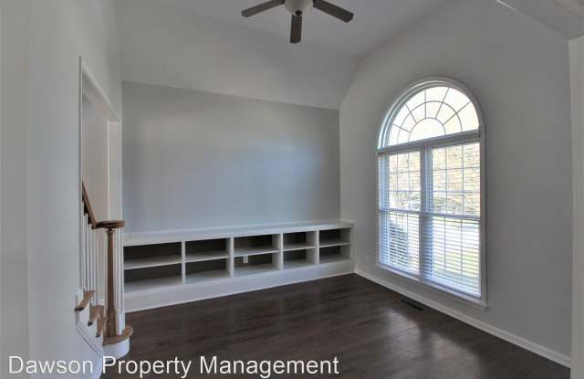 10304 Friarsgate Road Gallery 4
