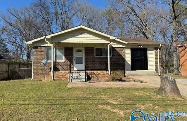 3252 Uvalde Lane NW Gallery 1