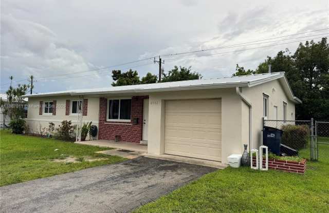 8942 SW 16th St photos photos