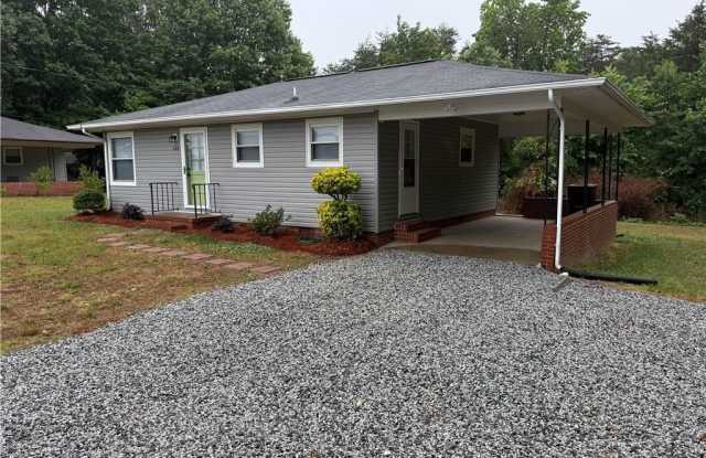 204 Willow Creek Road photos photos