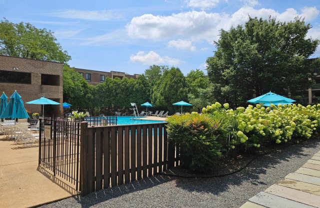 801 N HOWARD Street unit: 305 - 801 North Howard Street, Alexandria, VA 22304 801 N HOWARD Street unit: 305 - 801 North Howard Street, Alexandria, VA 22304