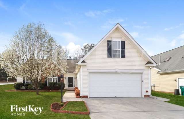 4596 River Gate Drive - 4596 River Gate Drive, Forsyth County, NC 27012