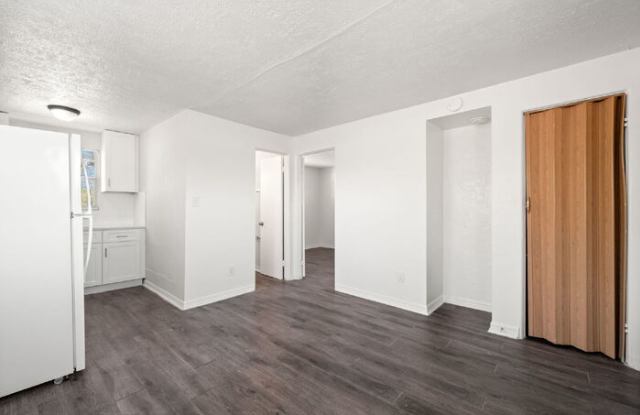 1908 1/2 43rd Street South Gallery 4