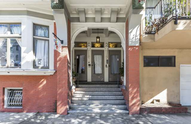 312 BAKER Apartments Gallery 2