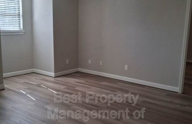 8795 Damron Place Gallery 2