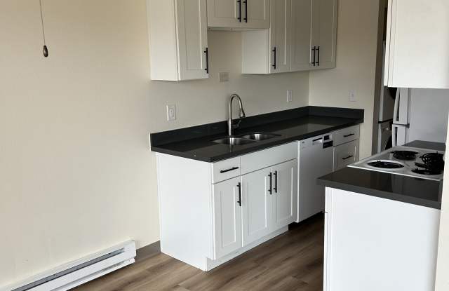 4073 Gilman Avenue West photos photos