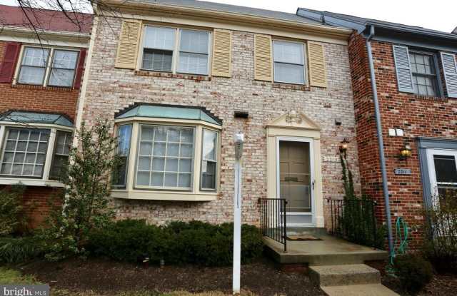 2215 N SOMERSET Street photos photos